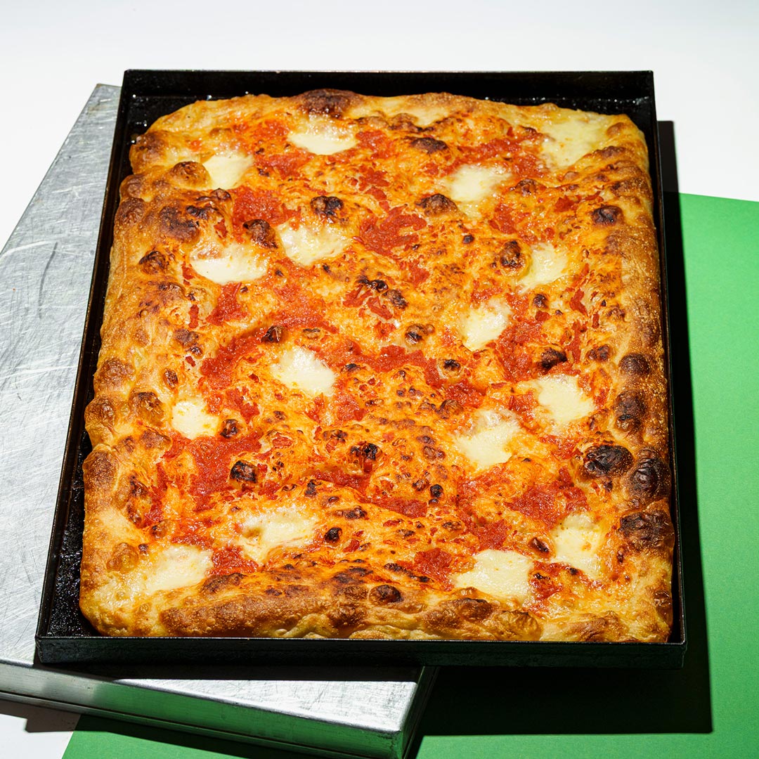 Blech Focaccia Margherita